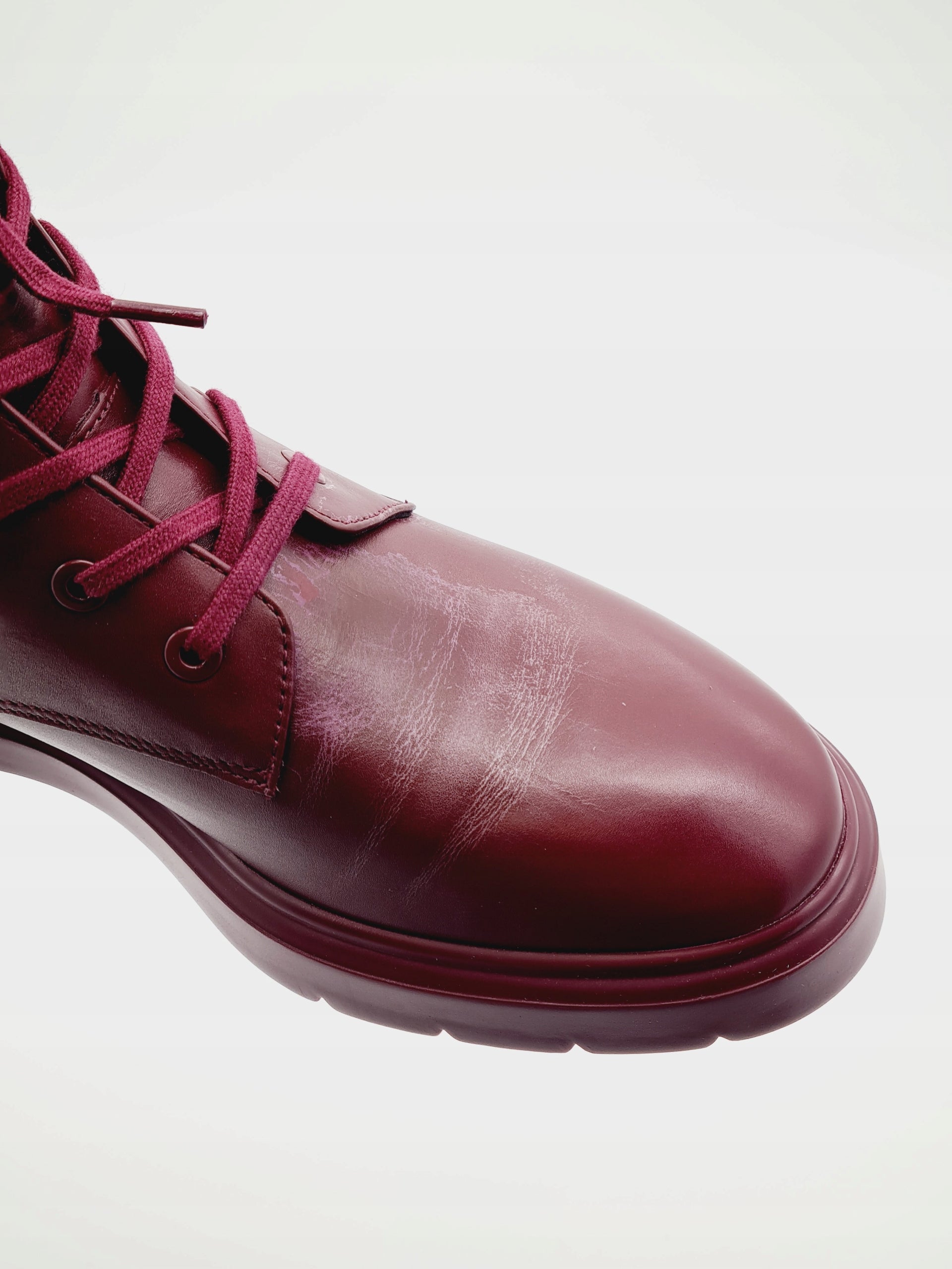 STUART WEITZMAN MCKENZEE Skóra Cranberry 36 DEFEKT