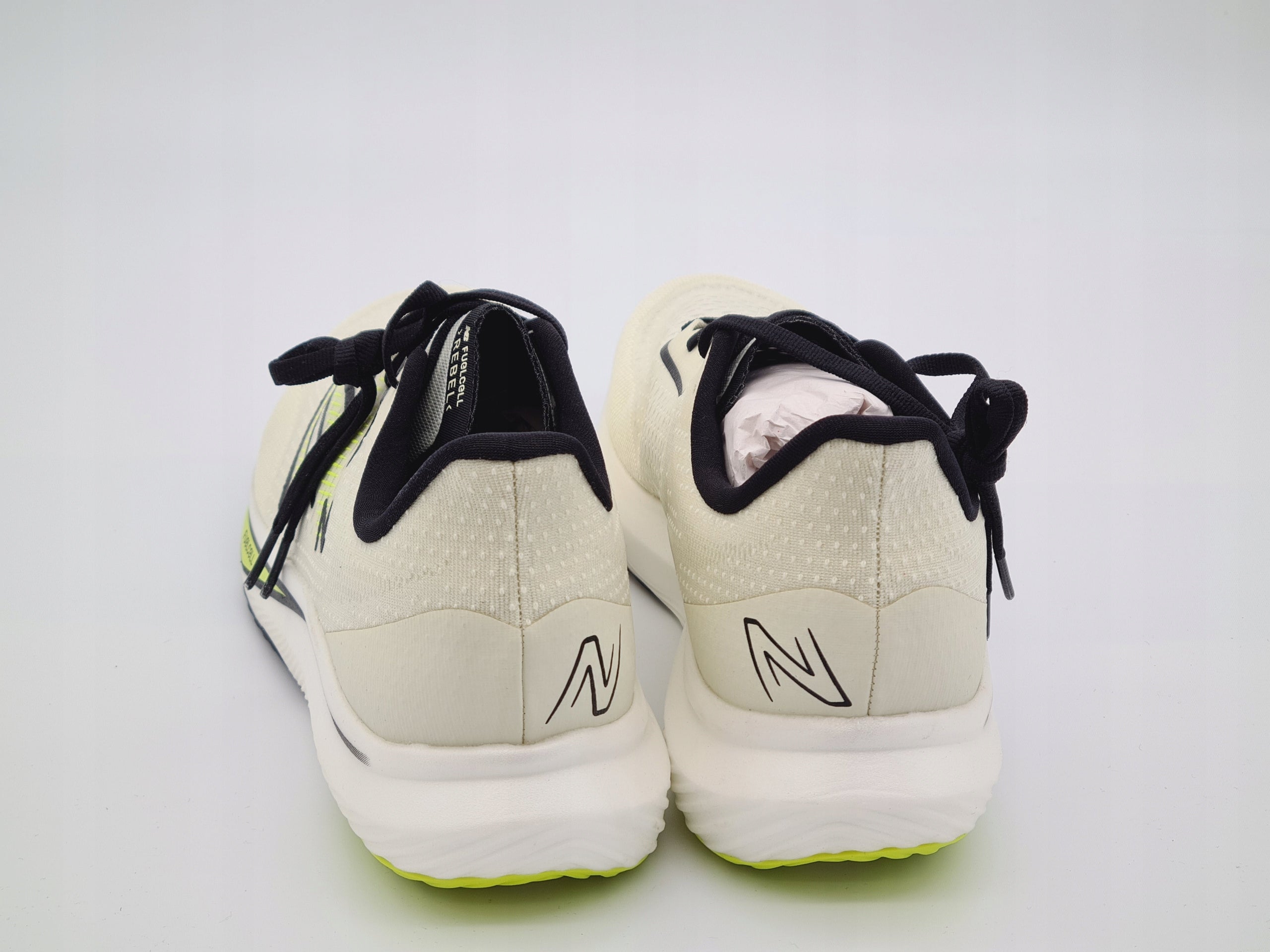 Buty sportowe męskie NEW BALANCE r. 44 MFCXCT3
