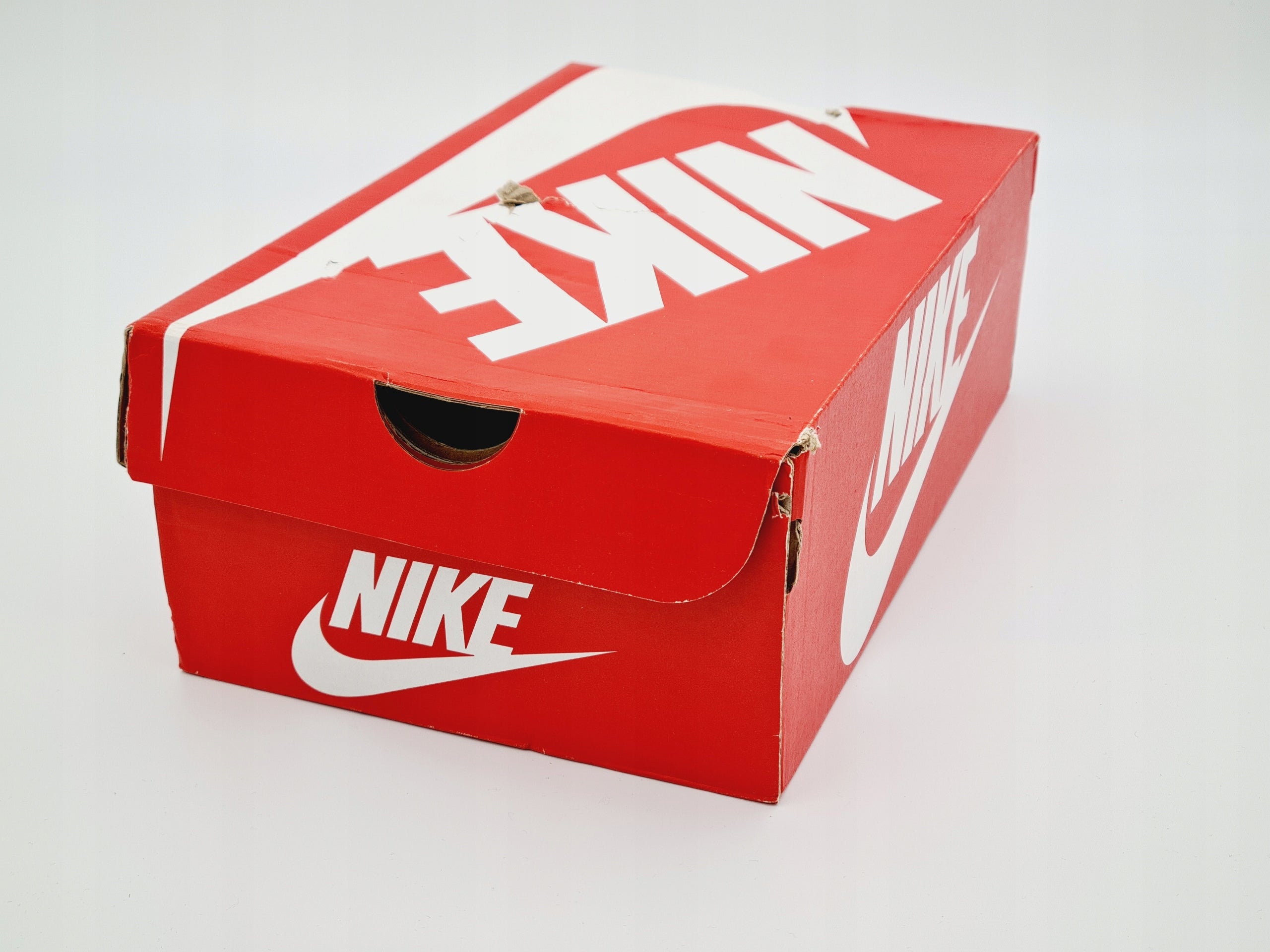 Nike Gamma Force BUTY SPORTOWE damskie 36