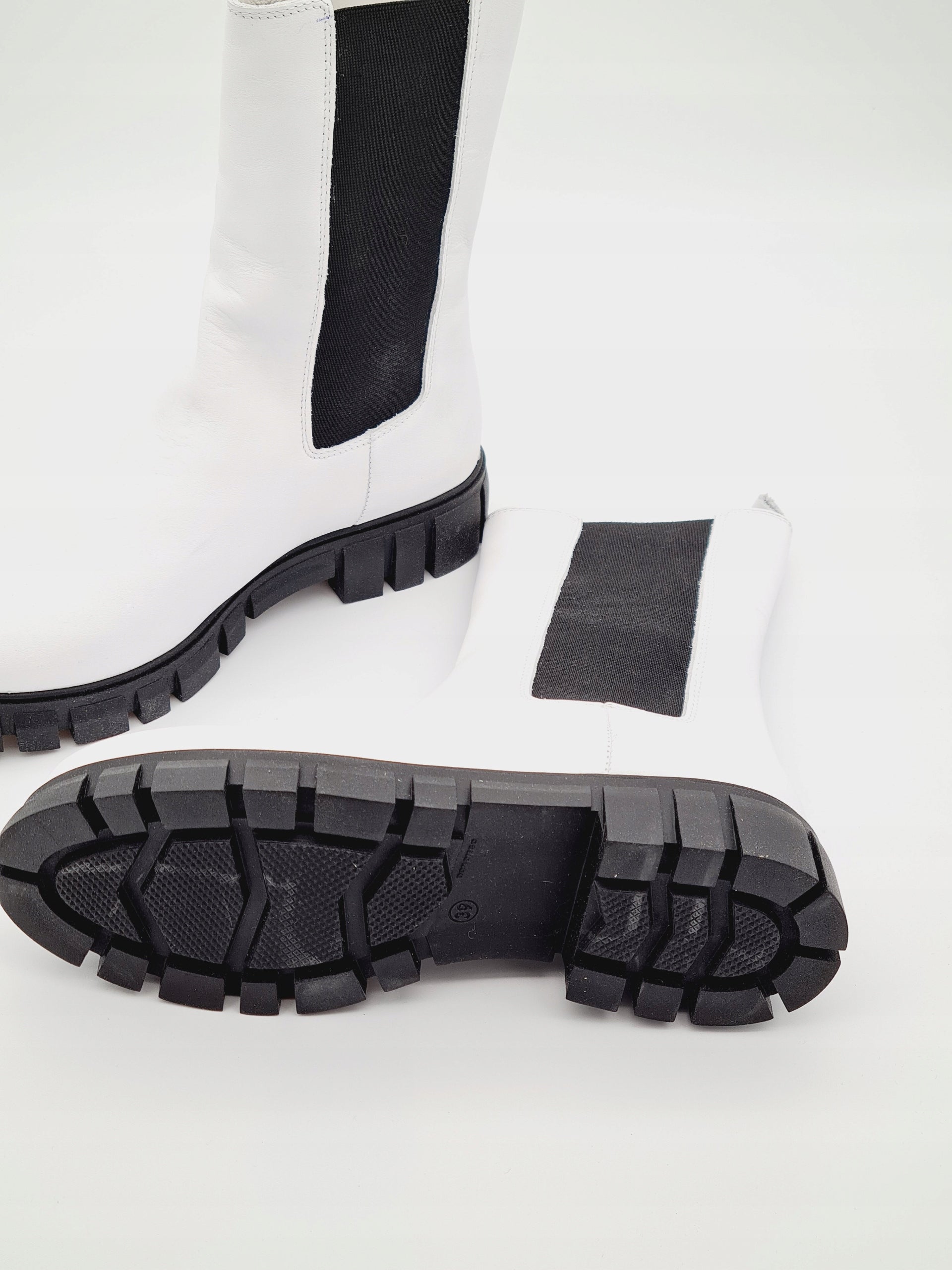 Kozaki Damskie Felmini Anilina White Skórzane 39