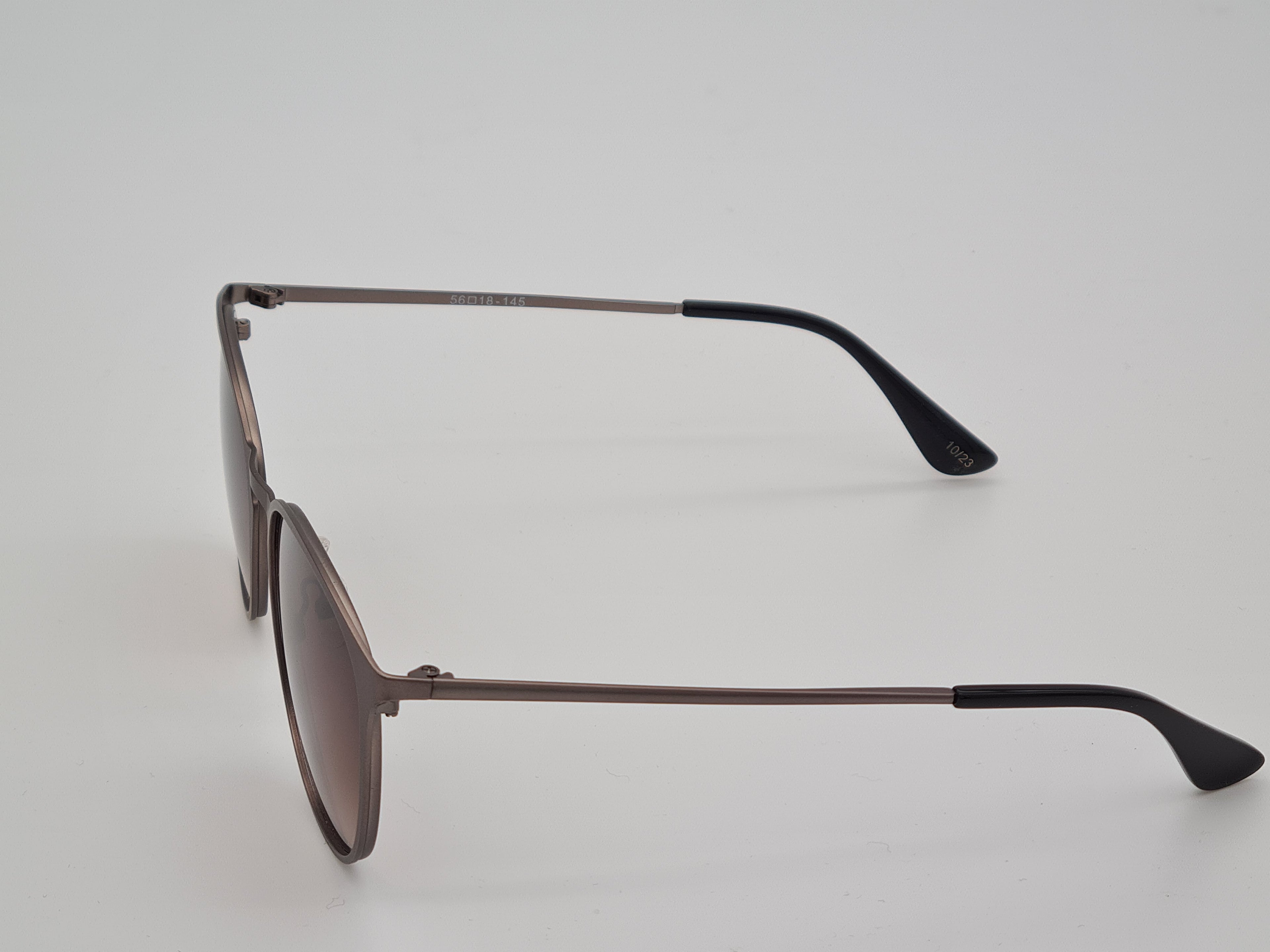 Okulary przeciwsłoneczne Mister Spex Isla 2038