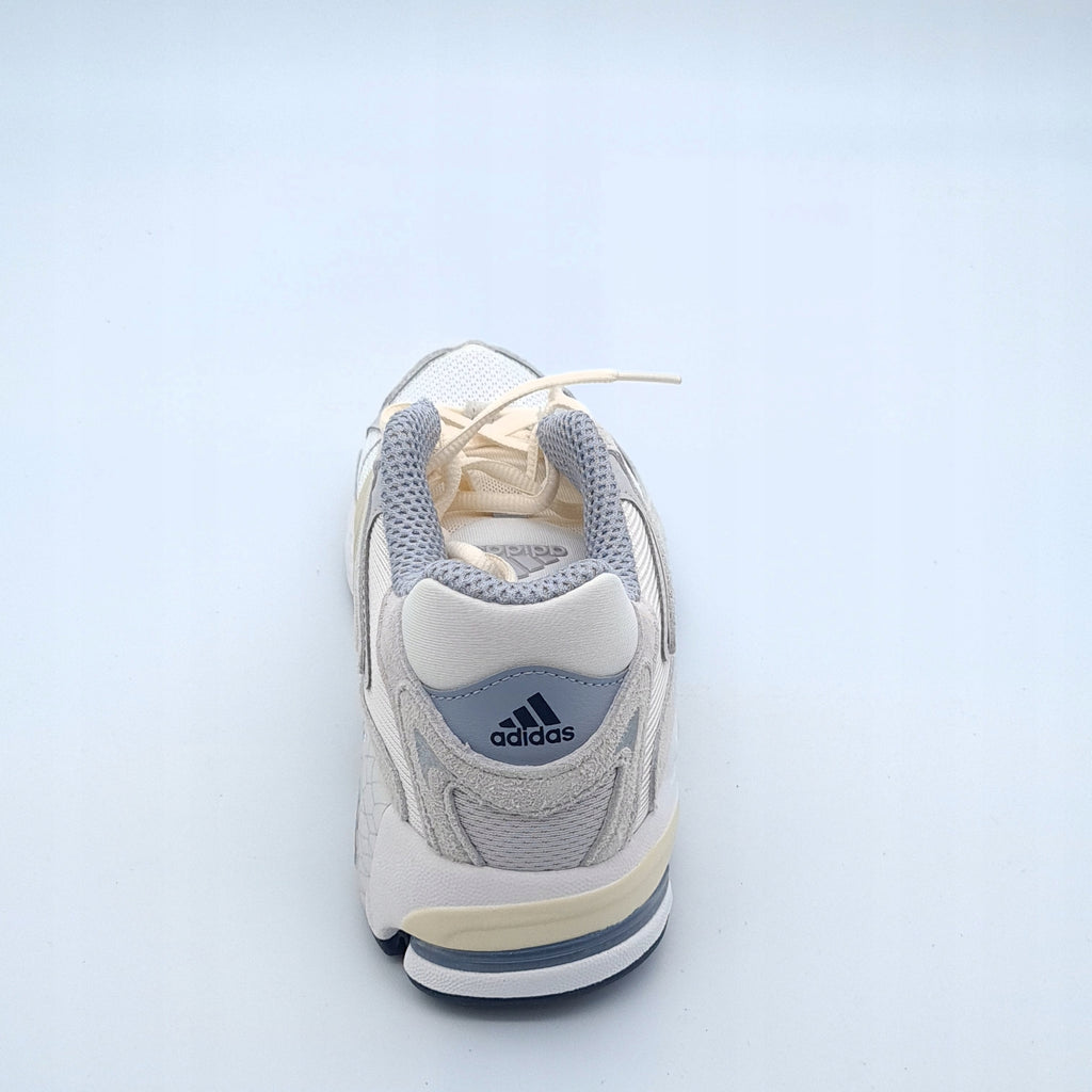 Buty Adidas Response CL r. 39 1/3 GZ1562 Po zwrocie URWANA SZNURÓWKA
