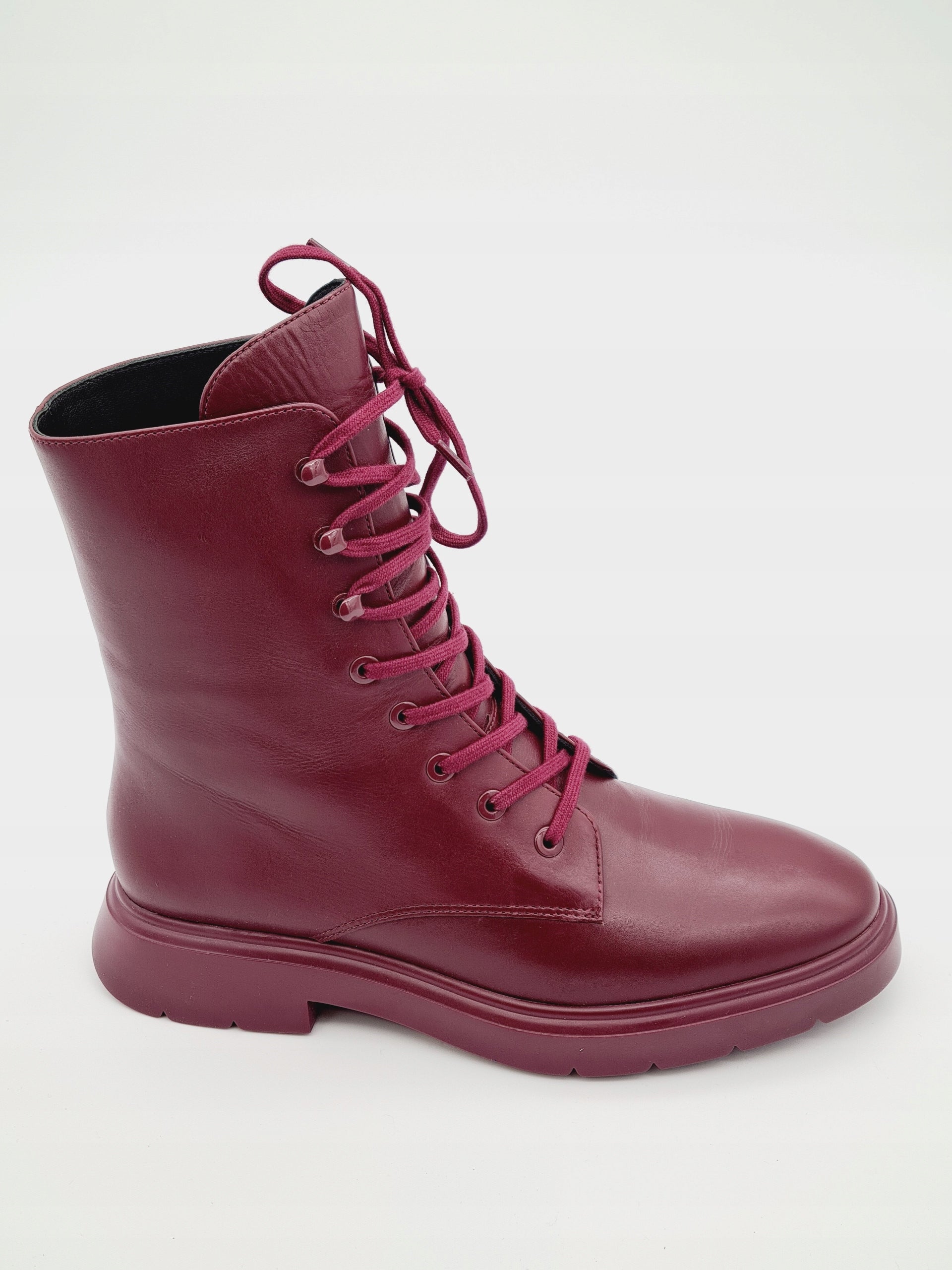 STUART WEITZMAN MCKENZEE Skóra Cranberry 36 DEFEKT