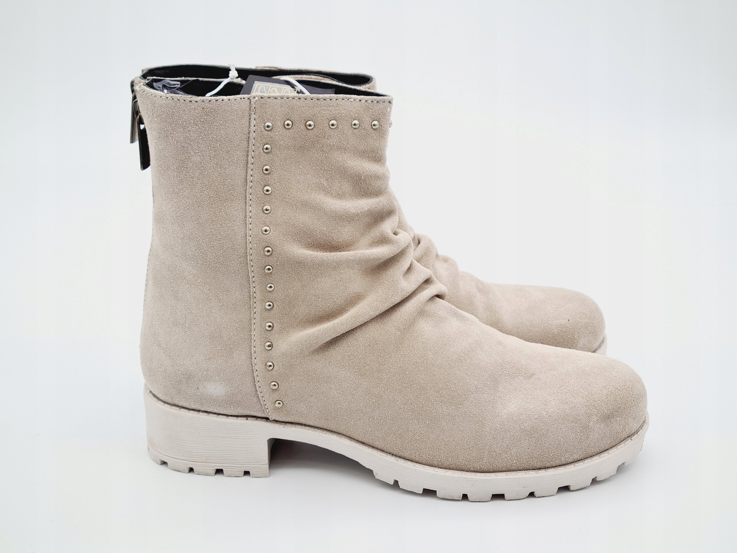 Botki Zamszowe LAZAMANI 85.516 Beżowe r. 38 OutLet