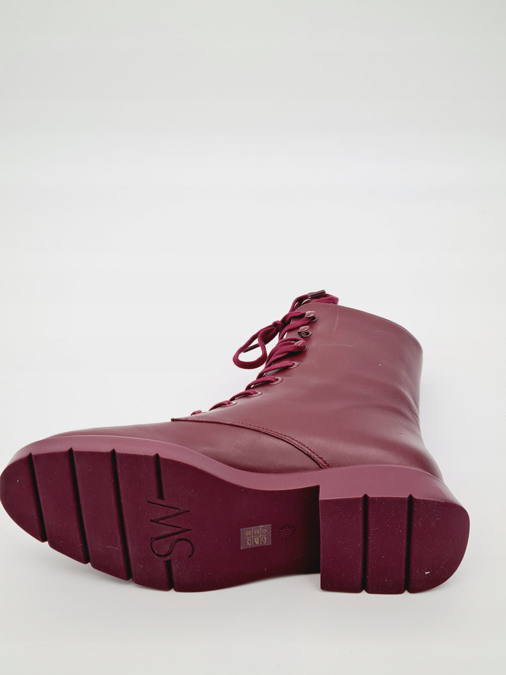 STUART WEITZMAN MCKENZEE Skóra Cranberry 36 DEFEKT