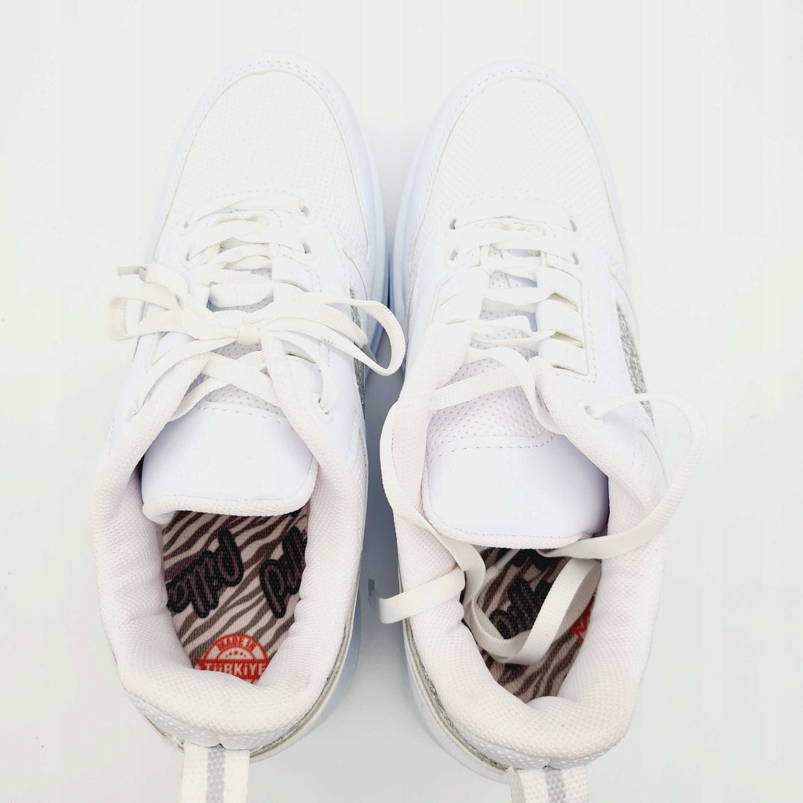 Białe Sneakersy Damskie PILLA BEYAZ SPOR Brokat 37