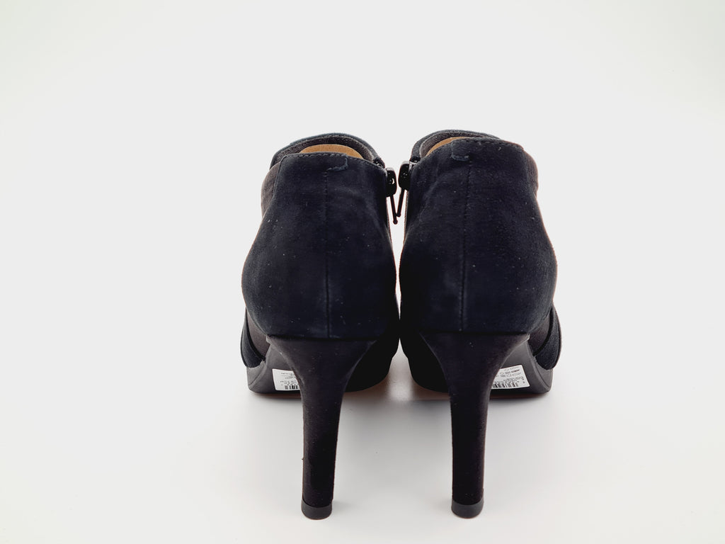 Botki Clarks Ambyr Hope Czarne Zamsz Rozm 38 Słupek